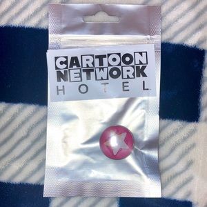 Steven Universe “Amethyst” pin